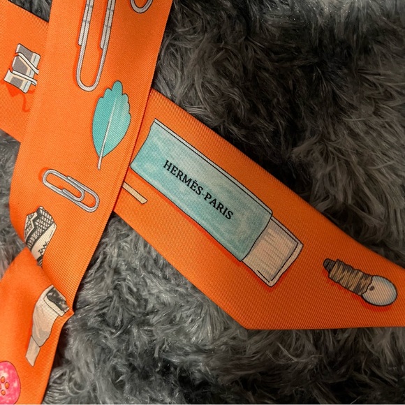 Hermes Orange Silk Scarf with Graphic Print - Picture 5 of 5